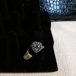 Swiss Blue Topaz 💙 ring